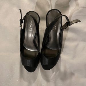 Nine & Co heels with peek-a-boo toe size 8 dressy party